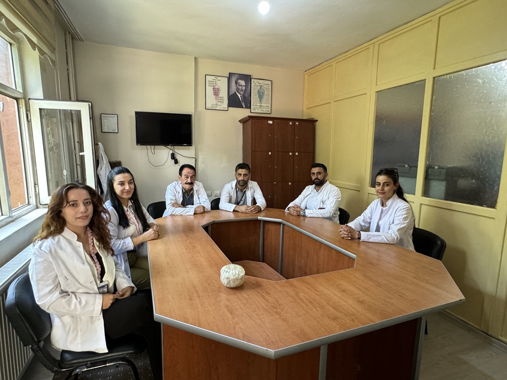 GÜZEL KARELER